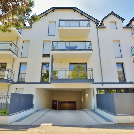 Sophia By Interhome アパート