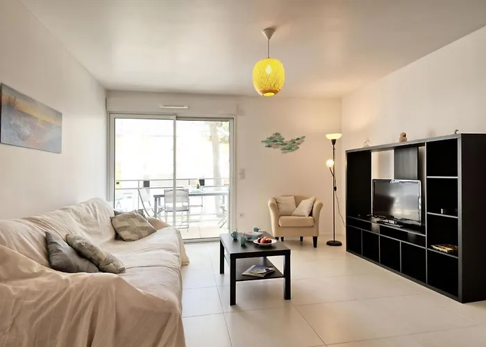 Sophia By Interhome La Baule